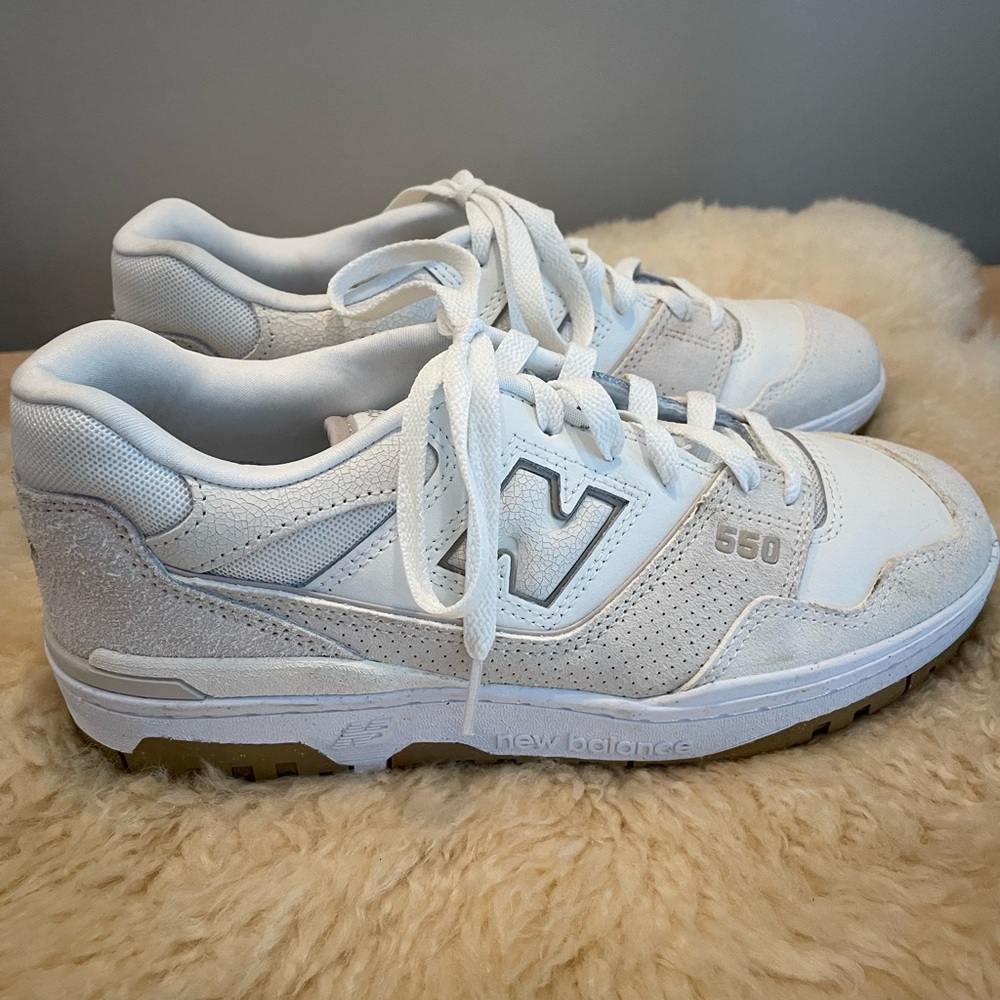 New Balance 550 Sea Salt with Linen and Stoneware Unisex m8/w9.5